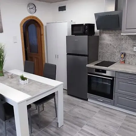 Holiday home Arnyas Toelgy